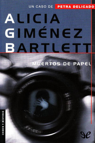 descargar libro Muertos de papel