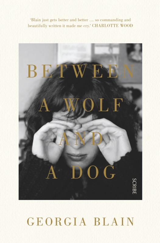 descargar libro GBBetween a Wolf and a Dog