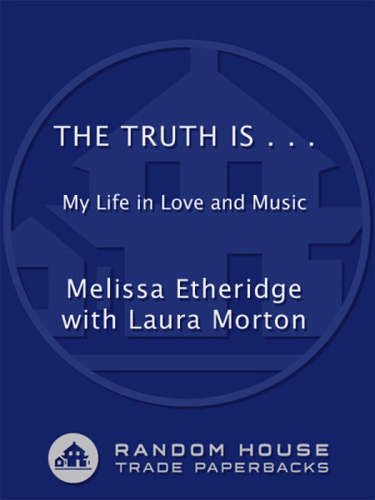 descargar libro The Truth Is: My Life in Love and Music