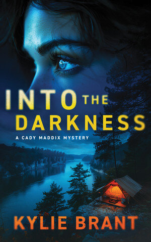 descargar libro Into the Darkness